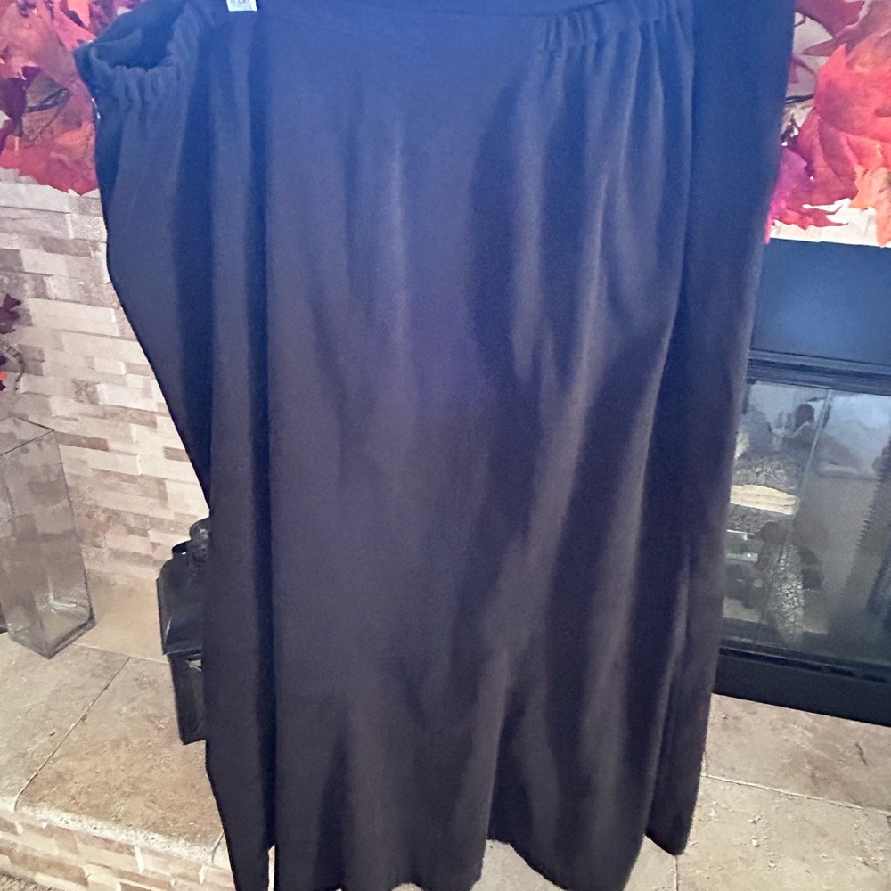 JM Collection Classic Black Midi Skirt